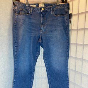 Universal Thread High Rise Straight Fitted Denim Jeans Medium Wash Blue NWT
